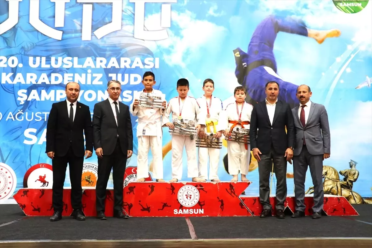 20. Karadeniz Judo Turnuvası Samsun\'da Başladı