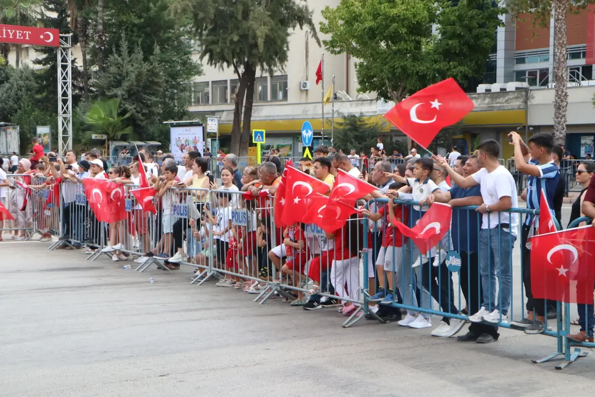 Adana\'da 30 Ağustos Zafer Bayramı Törenle Kutlandı