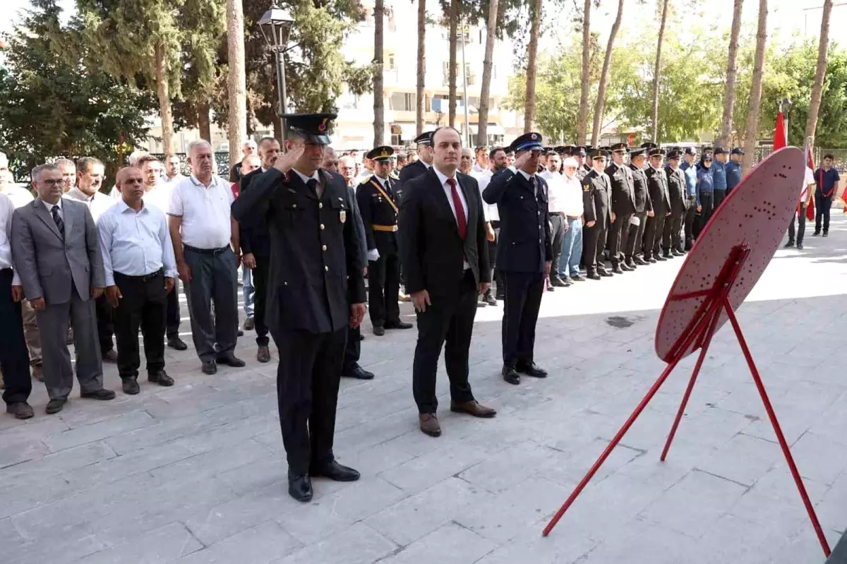 Gaziantep\'te 30 Ağustos Zafer Bayramı törenle kutlandı