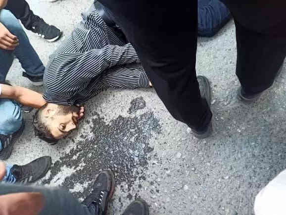 Arnavutköy'de kanlı hesaplaşma! Bir gün önce şikayetçi olduğu husumetlileri kurşun yağmuruna tuttu Arnavutköy'de kanlı hesaplaşma! Bir gün önce şikayetçi olduğu husumetlileri kurşun yağmuruna tuttu