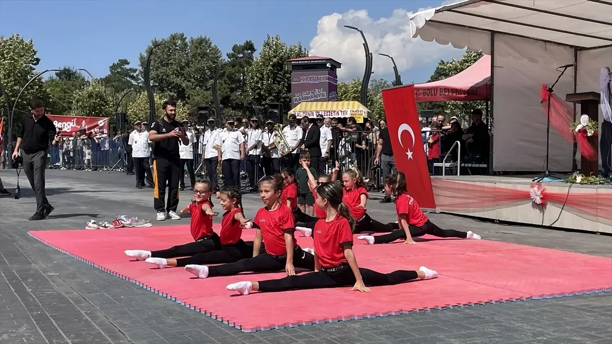 30 Ağustos Zafer Bayramı Sakarya, Kocaeli, Bolu, Düzce, Karabük, Zonguldak ve Bartın\'da Kutlandı