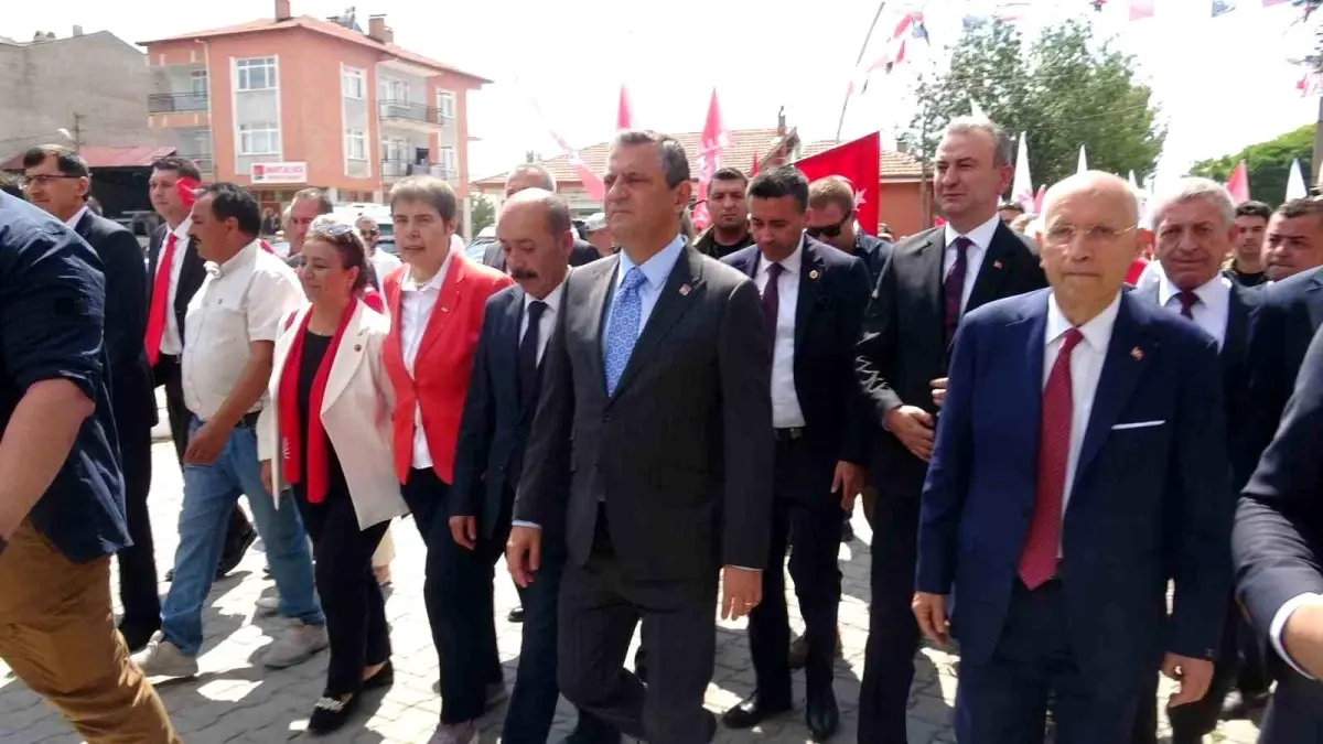 CHP Genel Başkanı Özgür Özel, protokolde yer almasının engellenmesini eleştirdi