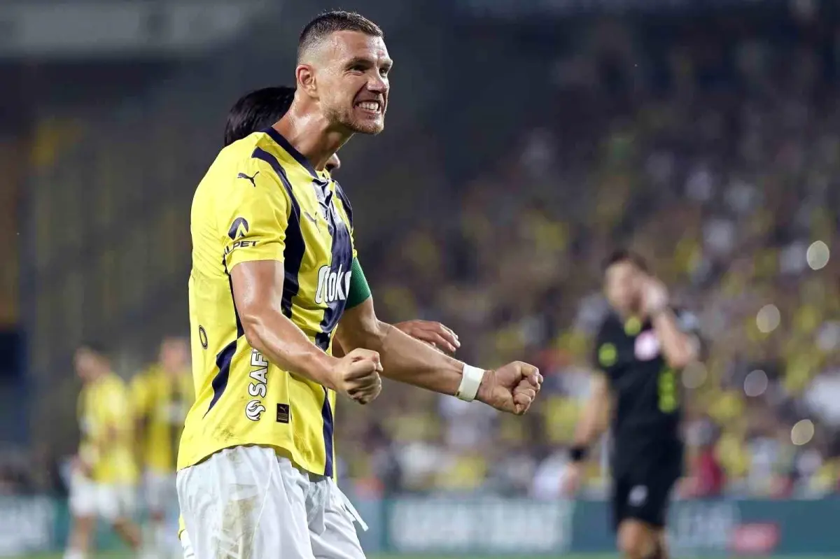 Fenerbahçe\'nin Bosna Hersekli forveti Edin Dzeko, 4. Süper Lig maçında da gol attı