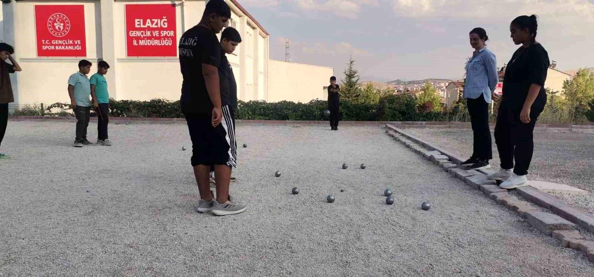 Elazığ\'da 30 Ağustos Zafer Bayramı Turnuvaları Gerçekleştirildi