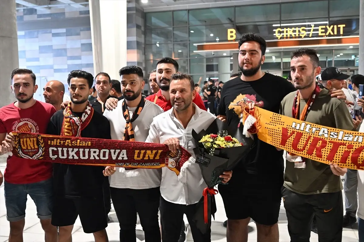 Galatasaray Adana Demirspor maçı için Adana\'ya geldi