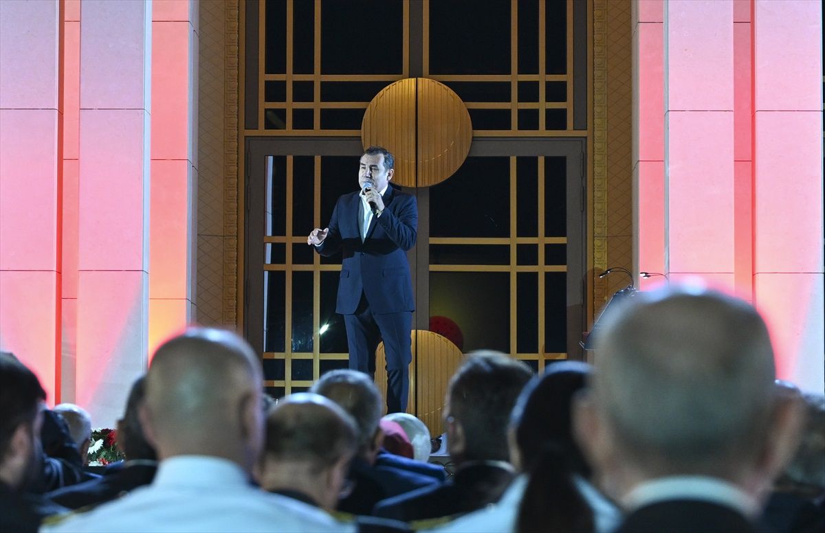 Erdoğan: Dilinden, kaleminden ve klavyesinden nefret akan, zehir akan beşinci kol aparatlarının tuzağına düşmeyeceğiz