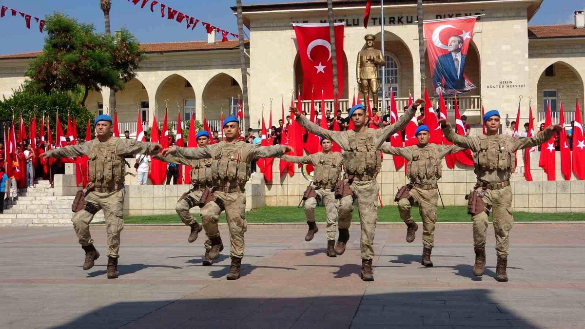 Mersin\'de 30 Ağustos Zafer Bayramı Coşkuyla Kutlandı