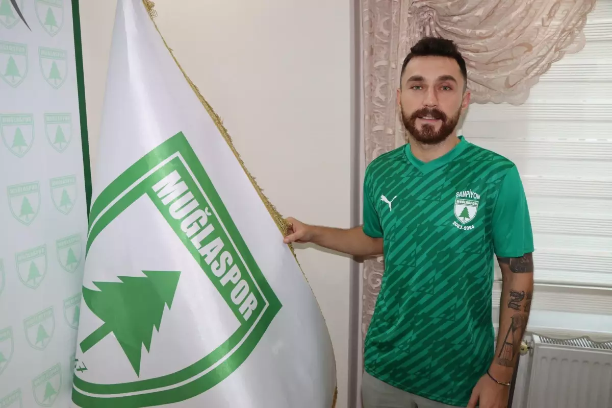 Muğlaspor, Oğuzhan Erdoğan\'ı transfer etti