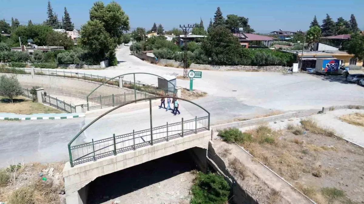 Hatay\'ın Uzunkavak Mahallesi Kumlu ilçesine bağlanıyor