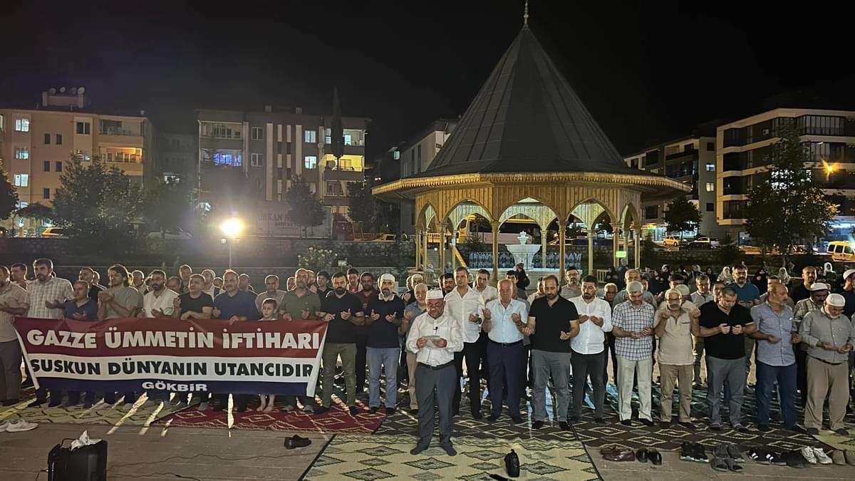 Amasya Gönüllü Kuruluşlar Birliği Platformu, İsrail\'in Gazze Şeridi\'ndeki saldırılar için dua programı düzenledi