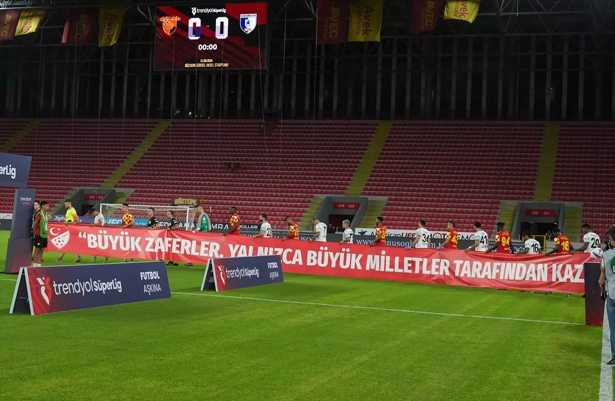 Göztepe-Sipay Bodrum FK maçının ilk yarısı Göztepe\'nin 2-0 üstünlüğüyle tamamlandı