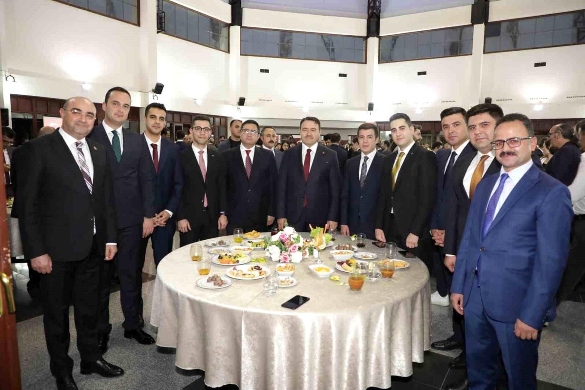 Kütahya\'da 30 Ağustos Zafer Bayramı coşkuyla kutlandı