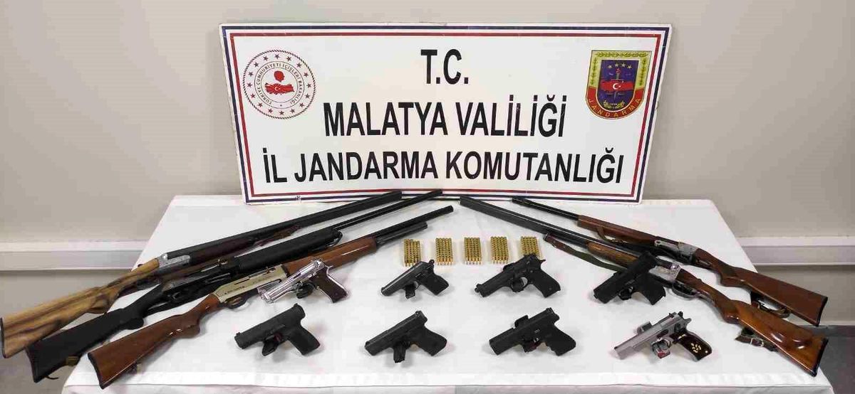 Malatya\'da Ruhsatsız Silah Ticaretine Operasyon: 6 Gözaltı