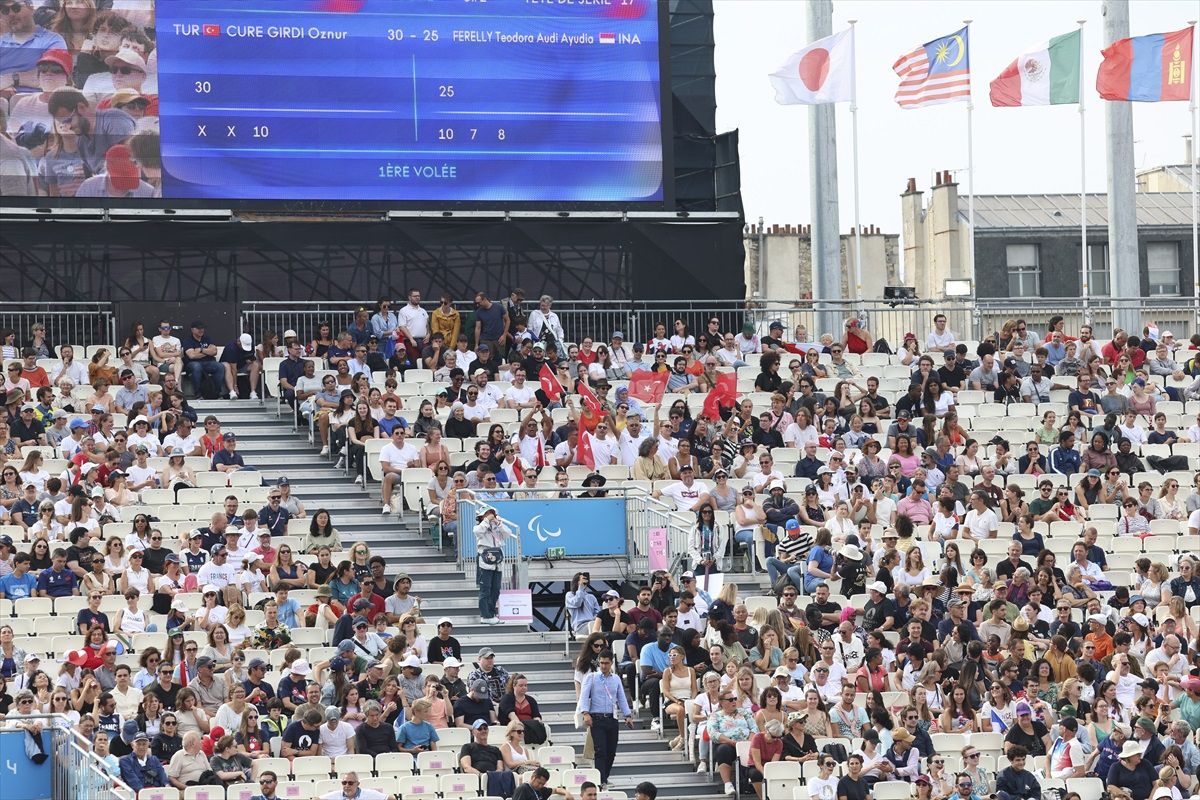 Öznur Cüre Girdi, Paris 2024 Paralimpik Oyunları\'nda çeyrek finale yükseldi
