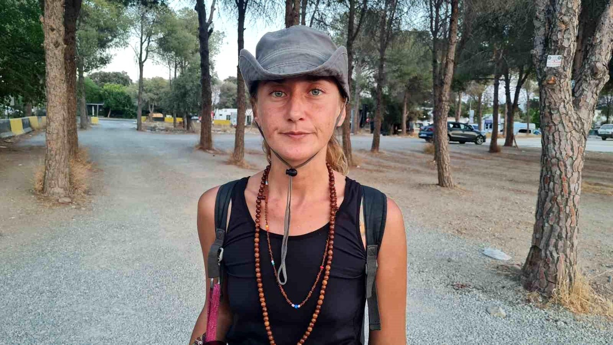 Muğla\'da Silahlı Saldırıya Uğrayan Köpeğin Tedavisi Devam Ediyor