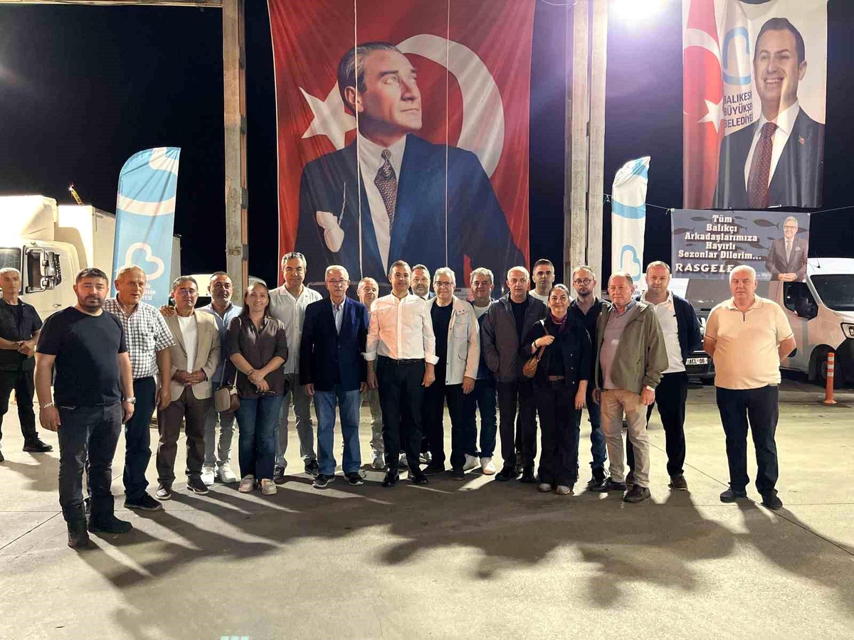 Bandırma\'da Balık Sezonu Başladı