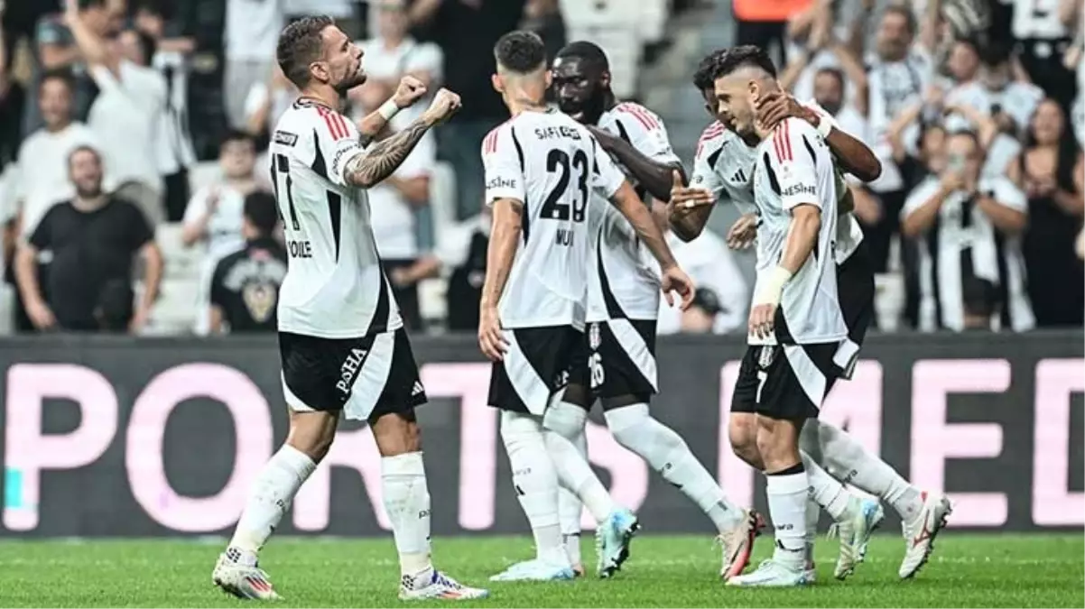 Beşiktaş, Sivasspor\'u 2-0 mağlup ederek 3\'te 3 yaptı