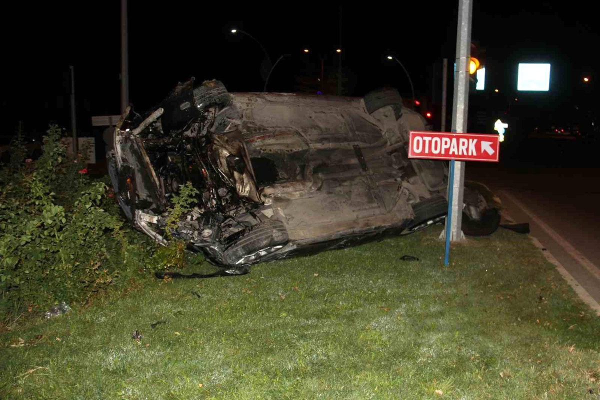 Beyşehir\'de trafik kazası: 4 kişi yaralandı