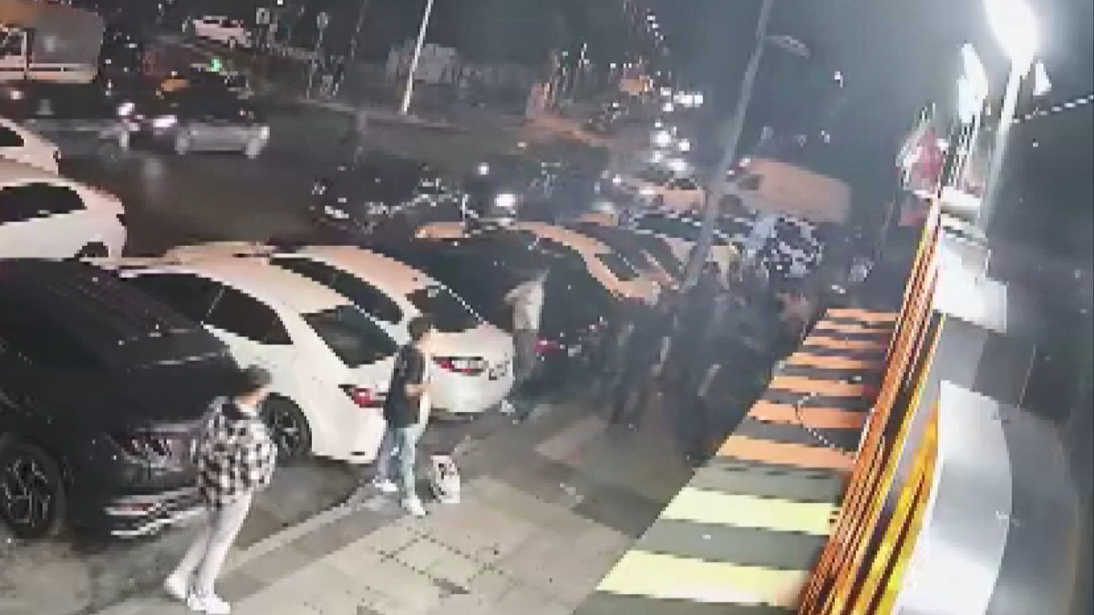 Esenyurt\'ta Park Yeri Tartışması Kavgaya Dönüştü