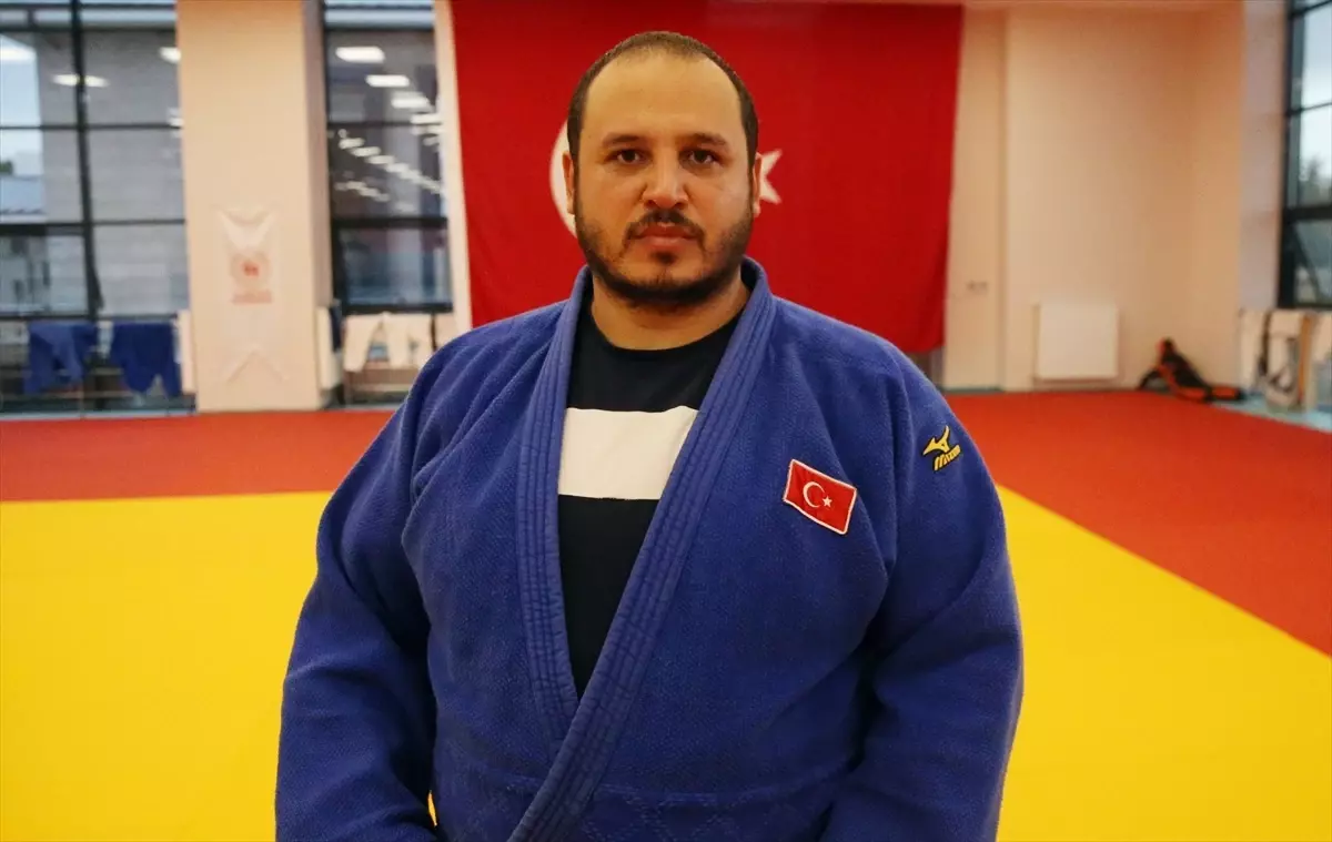 Paralimpik Judo Milli Takımı Sporcusu Onur Taştan, 2024 Paris Paralimpik Oyunları\'nda Madalya İçin Mücadele Edecek