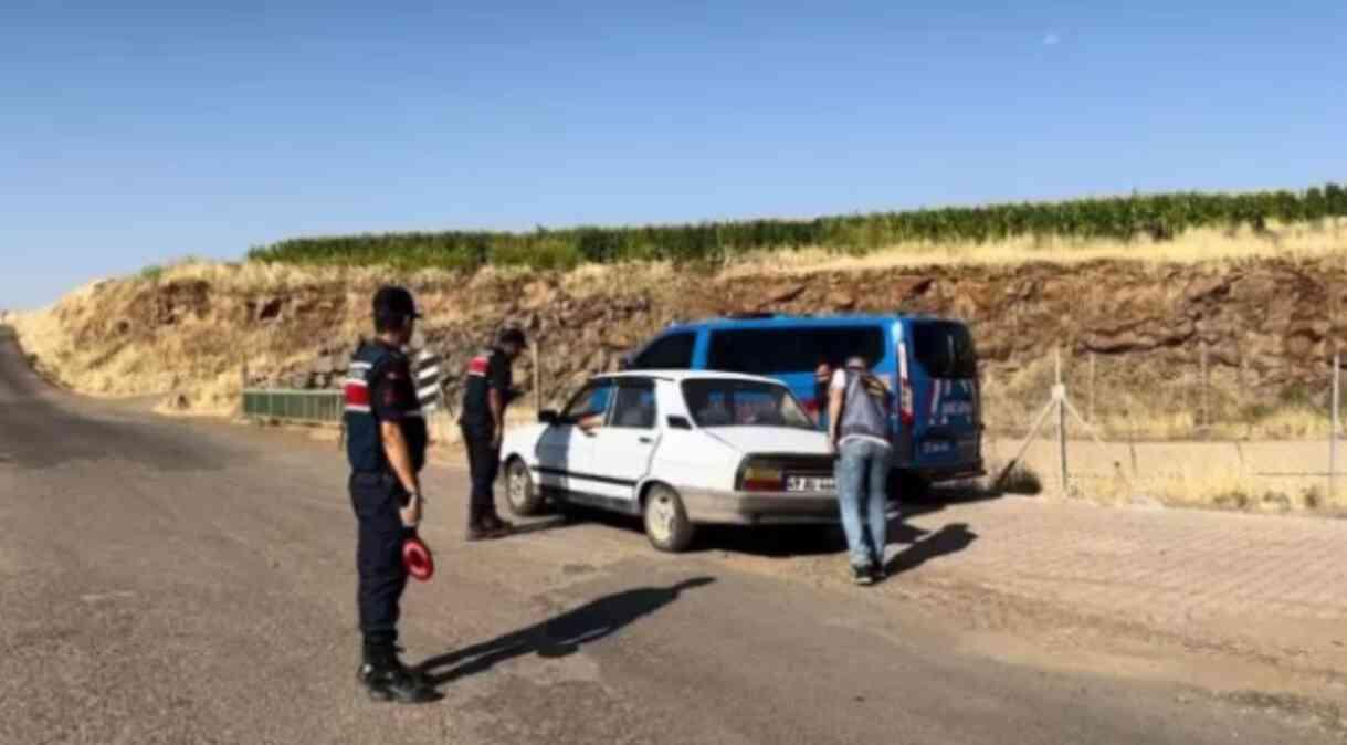 Gözaltındaki amcayla ilgili olay iddia! Narin'in son görüldüğü andan 15 dakika sonra köyden ayrılmış