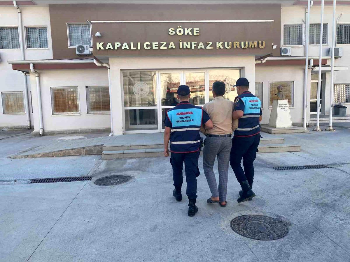 Didim\'de Ruhsatlı Silah Çalma Olayında Şüpheli Yakalandı