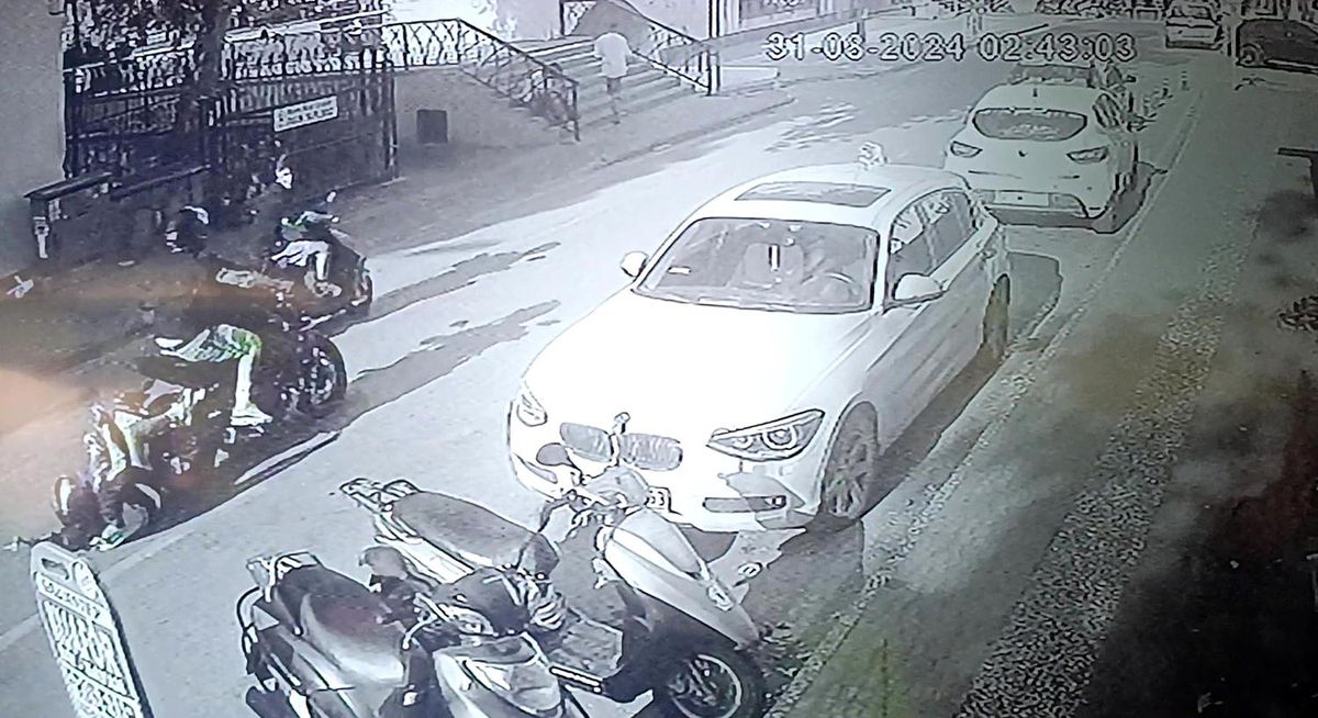 Manavgat\'ta motosiklet kazası: Kask sayesinde yaralı atlatıldı
