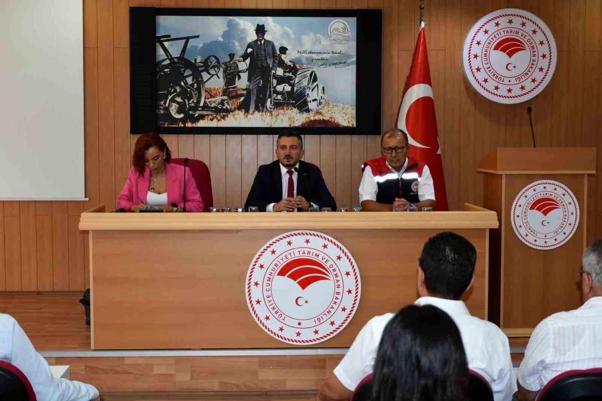 Aydın Tarım ve Orman İl Müdürlüğü\'nde Çiftçi Kayıt Sistemi (ÇKS) Toplantısı Düzenlendi