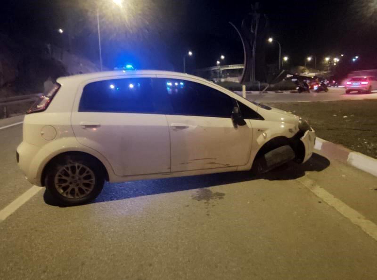 Bilecik\'te Otomobilin Çarptığı Motosiklet Sürücüsü Yaralandı