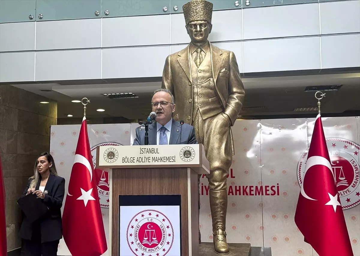 Yeni Adli Yılın Açılışı İstanbul ve Anadolu Adliyeleri\'nde Törenle Kutlandı