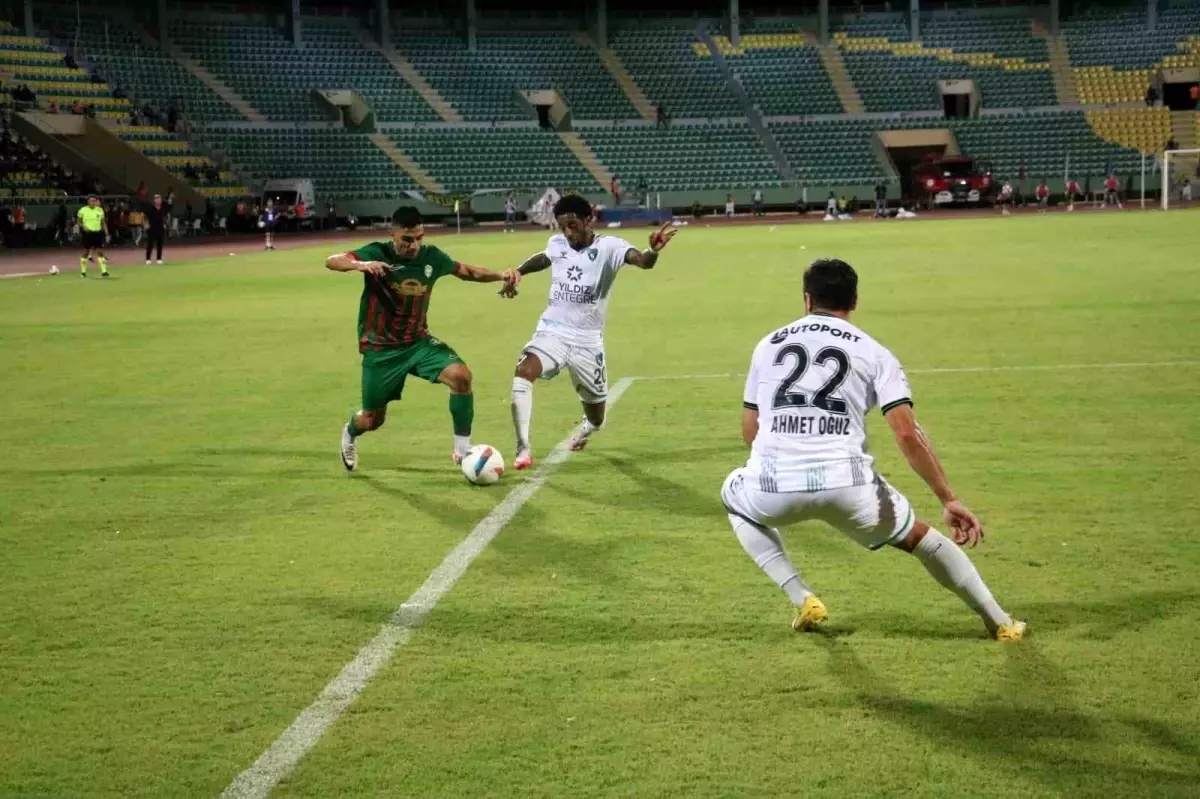 Amed Sportif Faaliyetler, Kocaelispor\'u 3-0 Yenerek Galibiyet Aldı