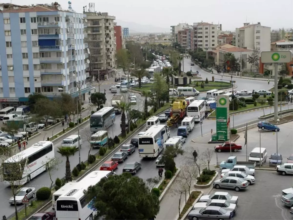 Aydın\'da Trafik Yoğunluğunu Azaltmak İçin Yeni Önlemler Öneriliyor