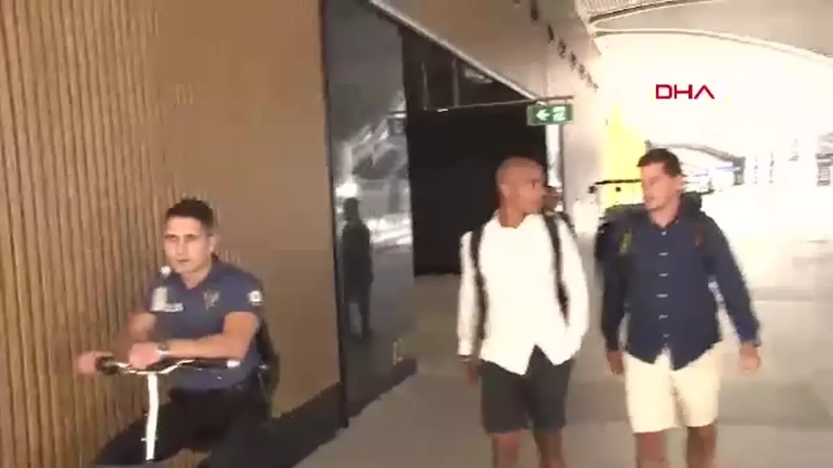 Beşiktaş\'ın Yeni Transferi Joao Mario İstanbul\'a Geldi