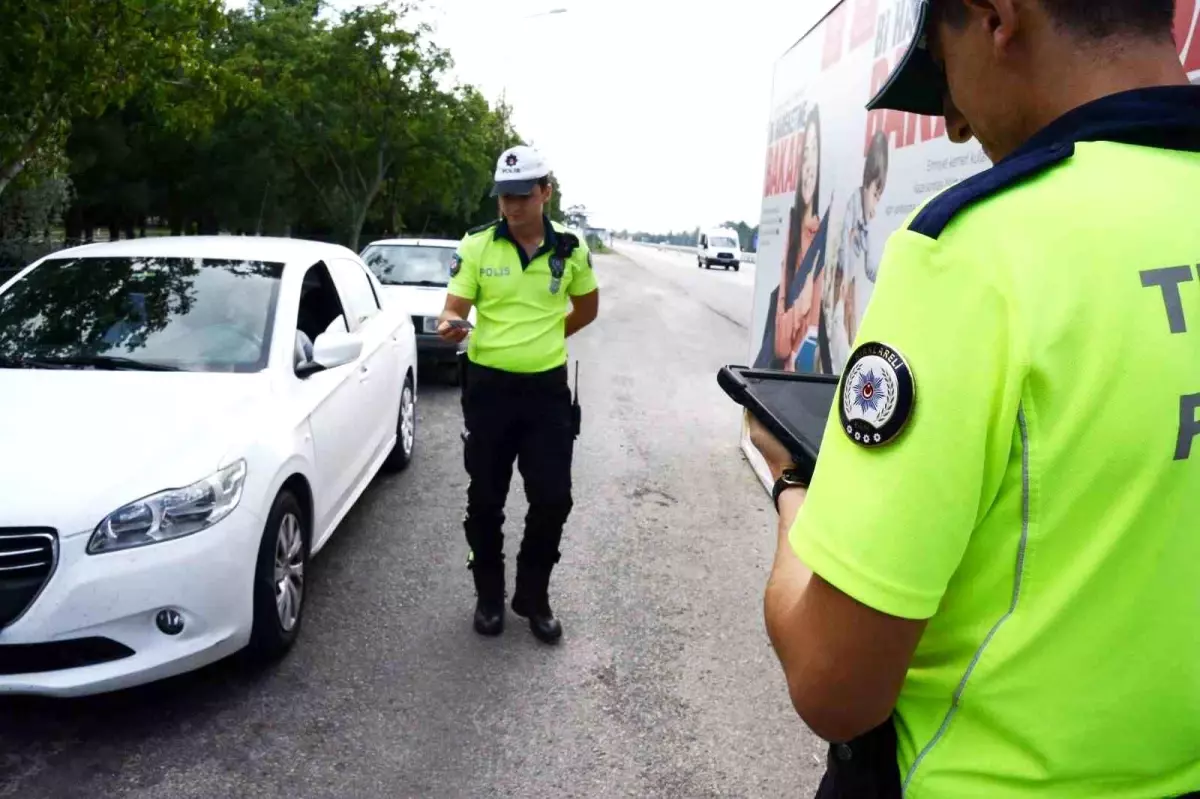 Kırklareli\'nde Trafik Denetiminde 85 Araç Trafikten Men Edildi