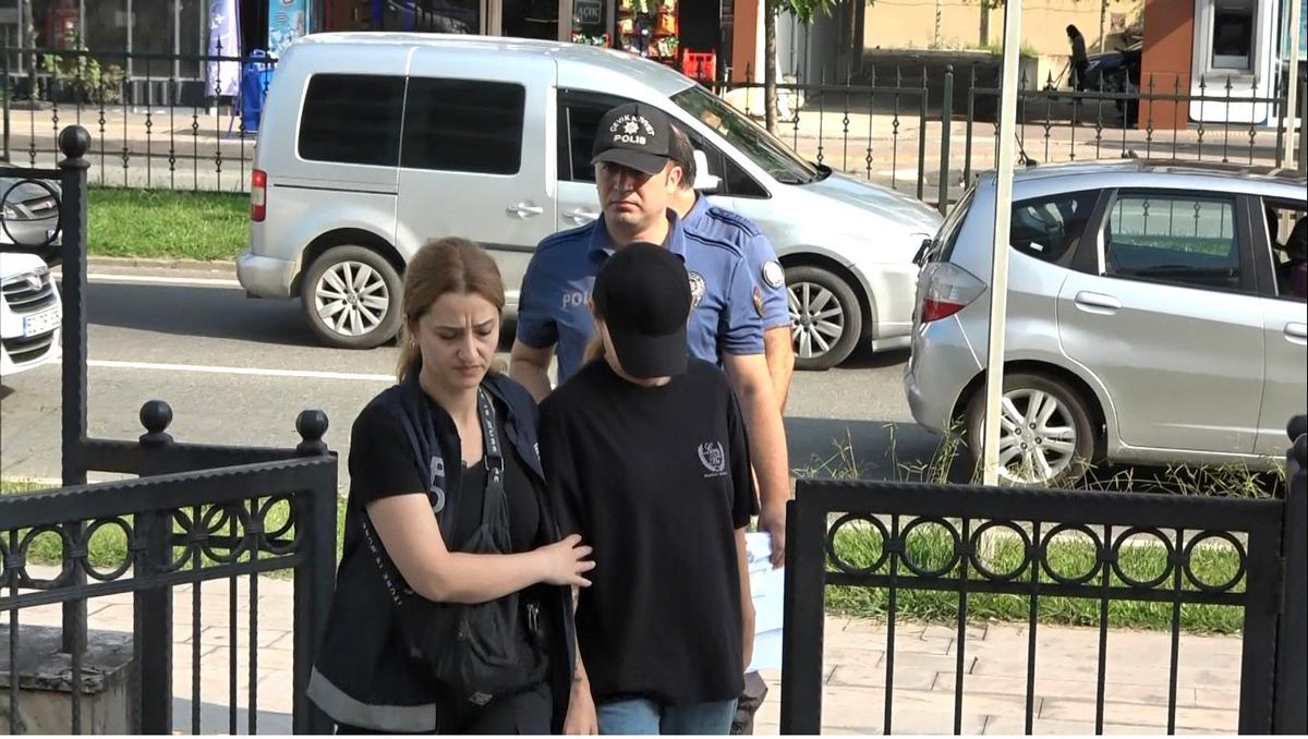 Öğrenci Miray\'a Çarpan Öğretmen Adliyeye Sevk Edildi