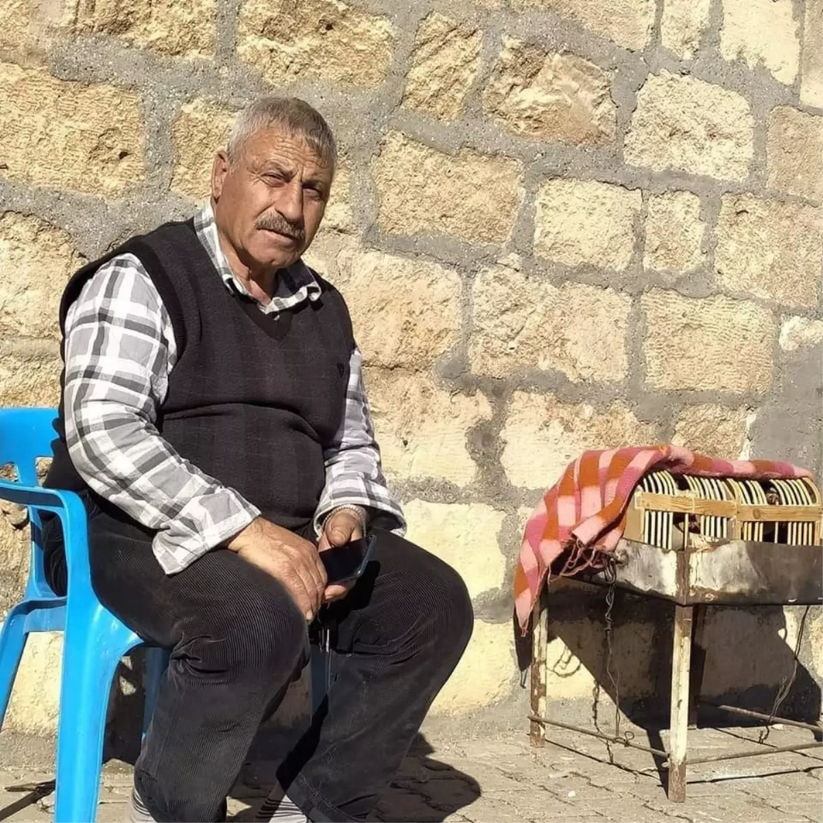 Mardin\'de Vinçle Çarpışan Hafif Ticari Araç Sürücüsü Hayatını Kaybetti