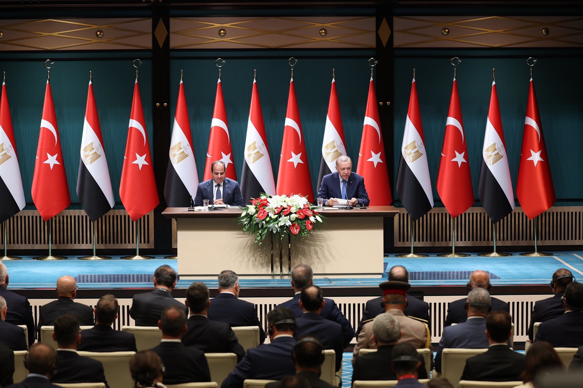 Erdoğan ve Sisi, Mısır ile Ticaret Hedefini 15 Milyar Dolar Olarak Belirledi