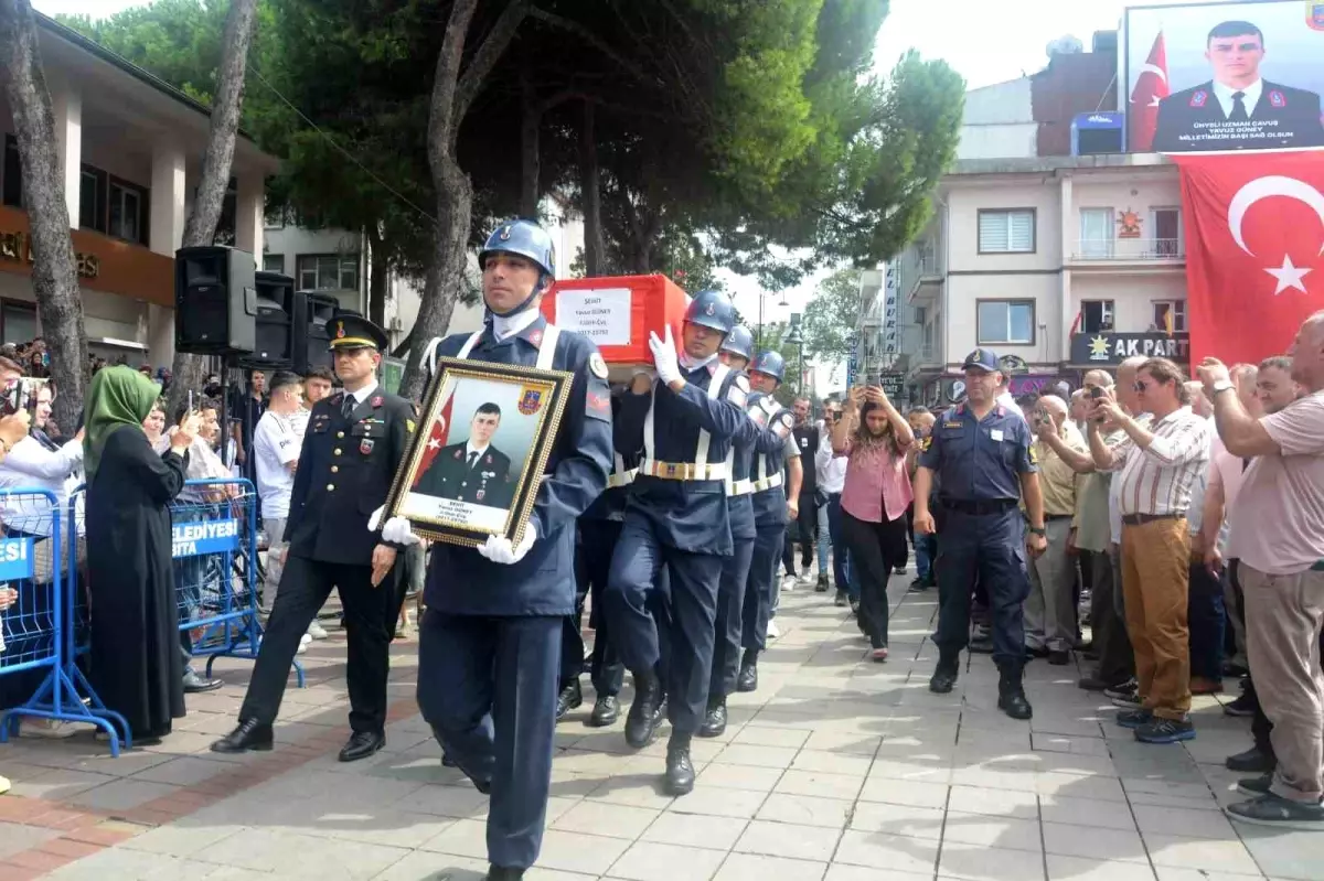 Diyarbakır\'da Silah Kazası: Jandarma Uzman Çavuş Yavuz Güney Şehit Oldu