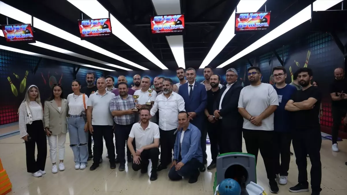 Kayseri Gazeteciler Cemiyeti\'nden Geleneksel Bowling Turnuvası