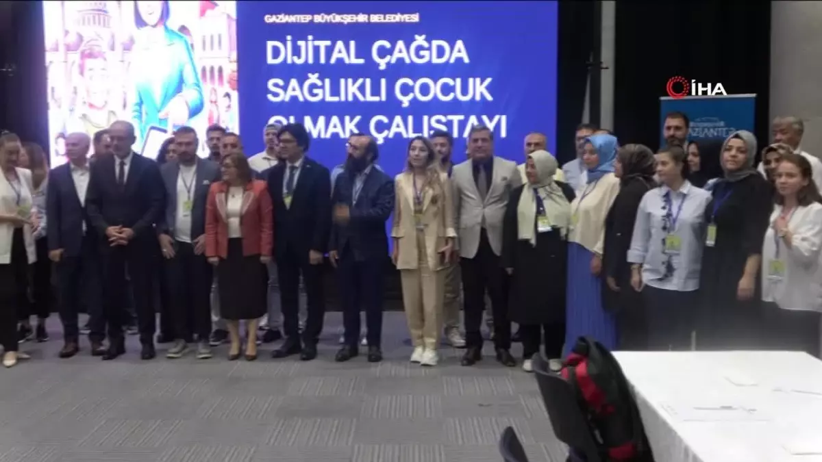 Gaziantep Büyükşehir ev sahipliğinde \'Dijital Dünya\'da Çocuk Çalıştayı\' düzenlendi