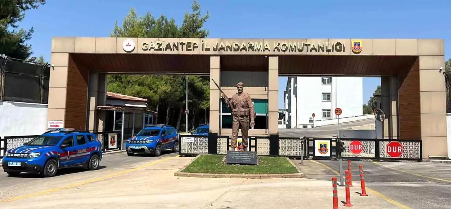 Gaziantep\'te Jandarma Çember Operasyonları: 193 Aranan Şahıs Yakalandı