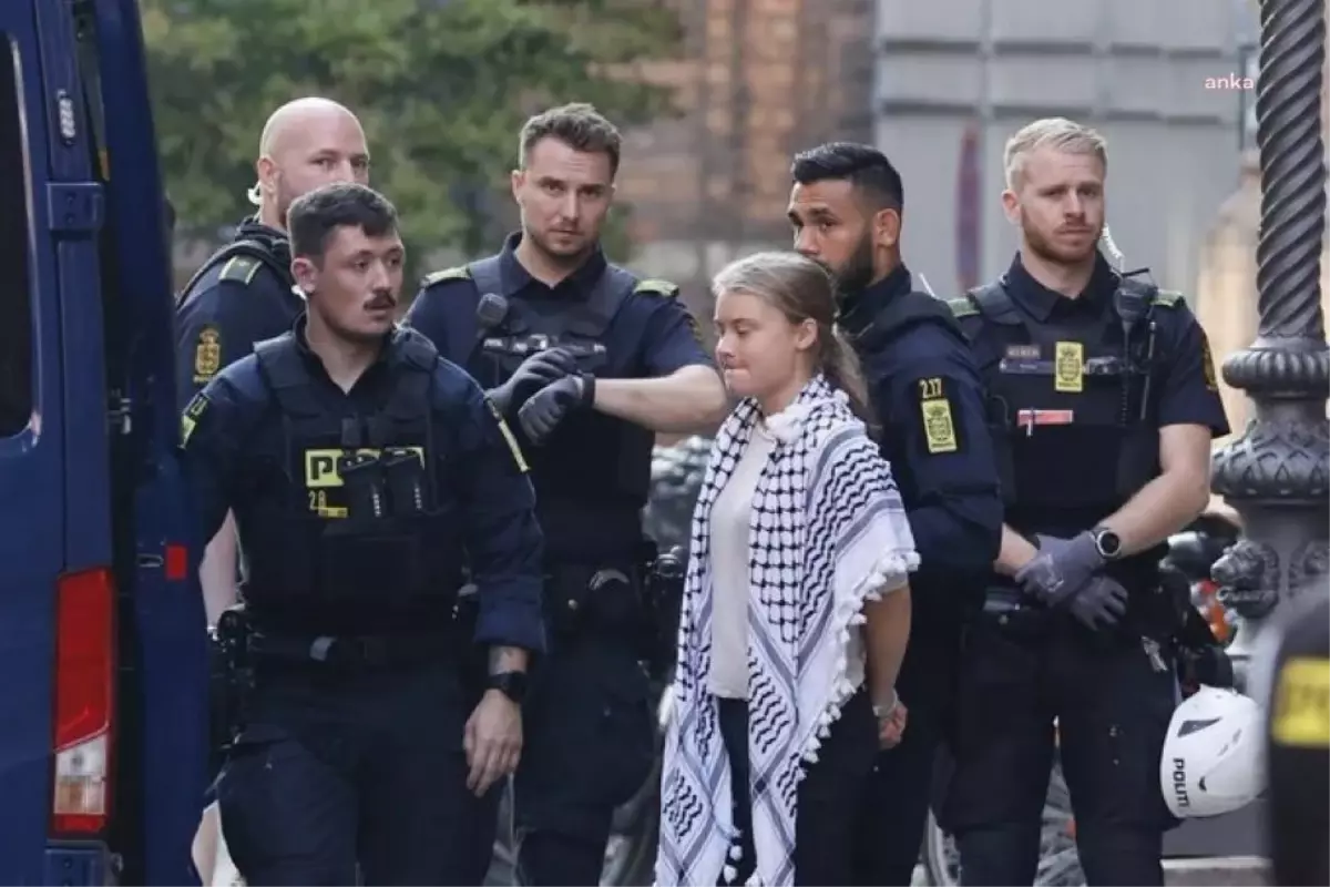 Kopenhag\'da İsrail\'in Gazze Saldırılarını Protesto Eden Greta Thunberg Gözaltına Alındı