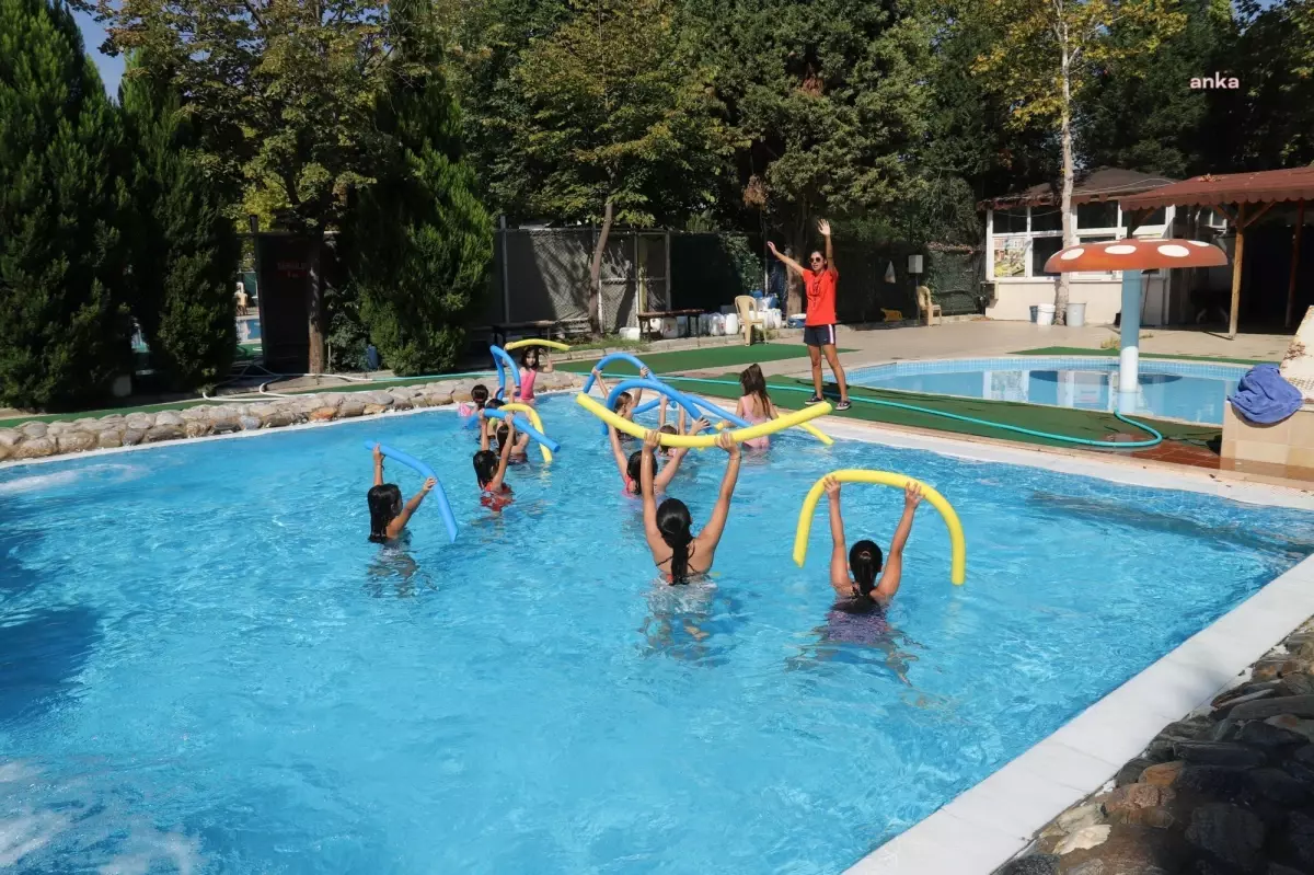 Turgutlu Belediyesi Yaz Spor Okulları Havuz Etkinliğiyle Son Buldu