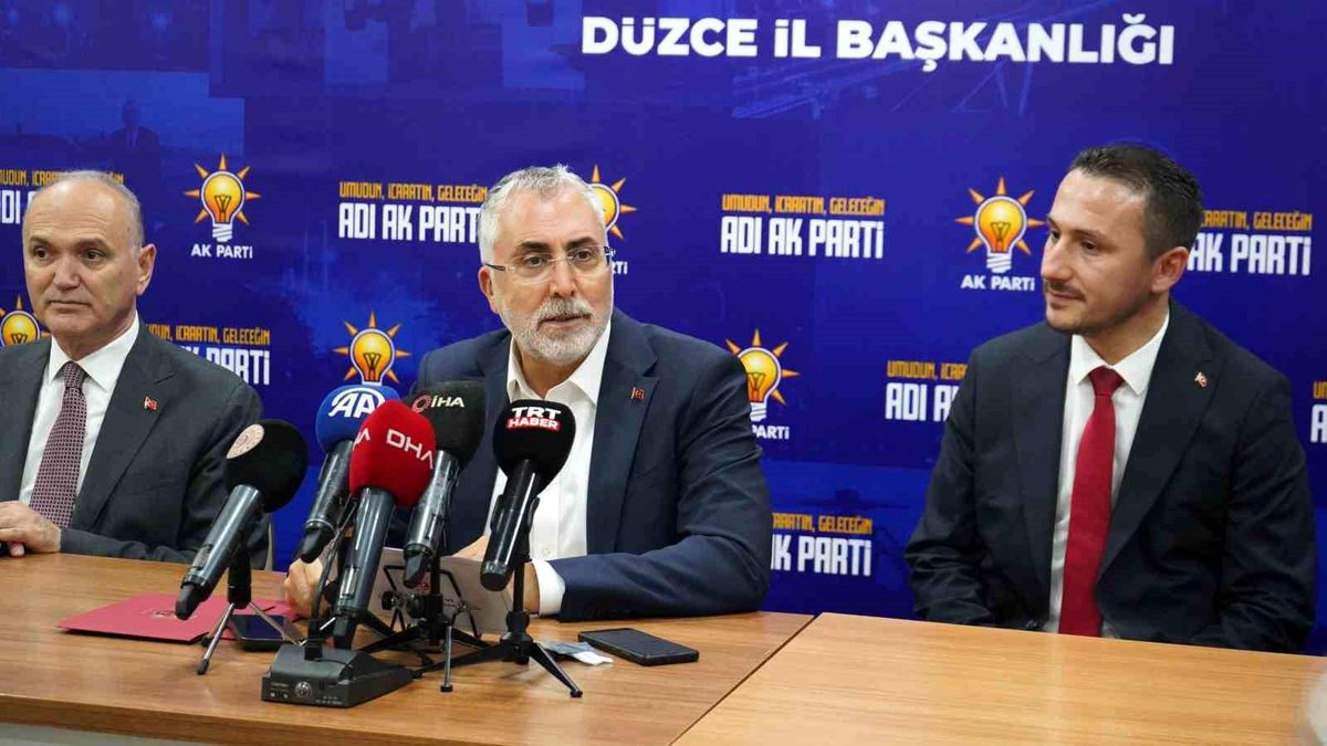 Düzce\'ye Örnek Belediyecilik Vurgusu