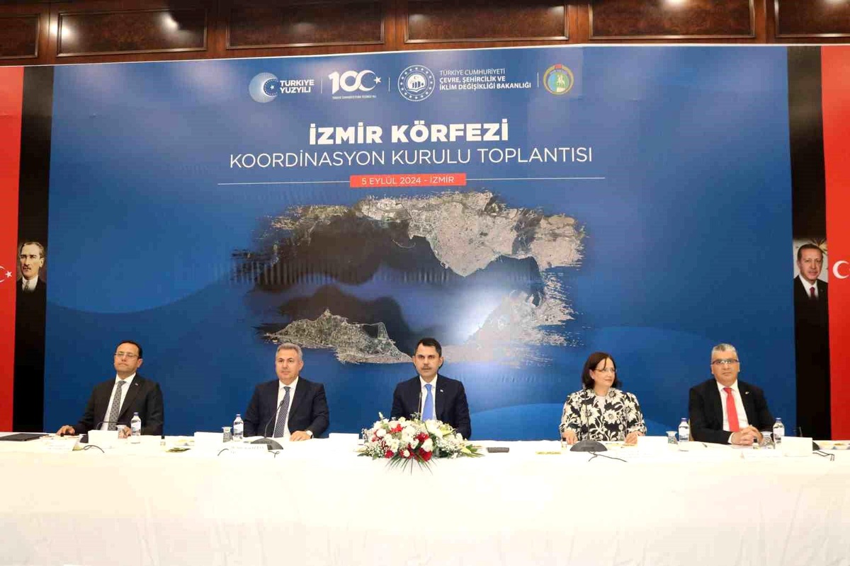 İzmir Körfezi\'nde Acil Eylem Planı Hazırlanacak
