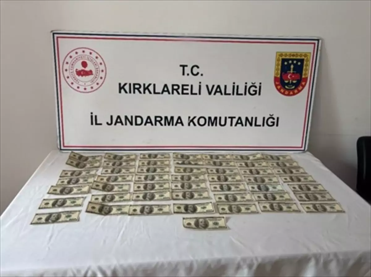 Kırklareli\'nde sahte dolar operasyonu! Üzerinden sahte 5 bin dolar çıktı