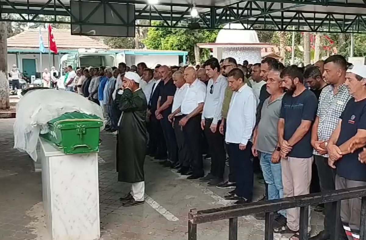 Yağmur Dedecan Son Yolculuğuna Gözyaşlarıyla Uğurlandı