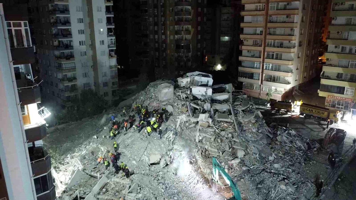 Ekim Apartmanı davasında mühendis belediyeyi suçladı