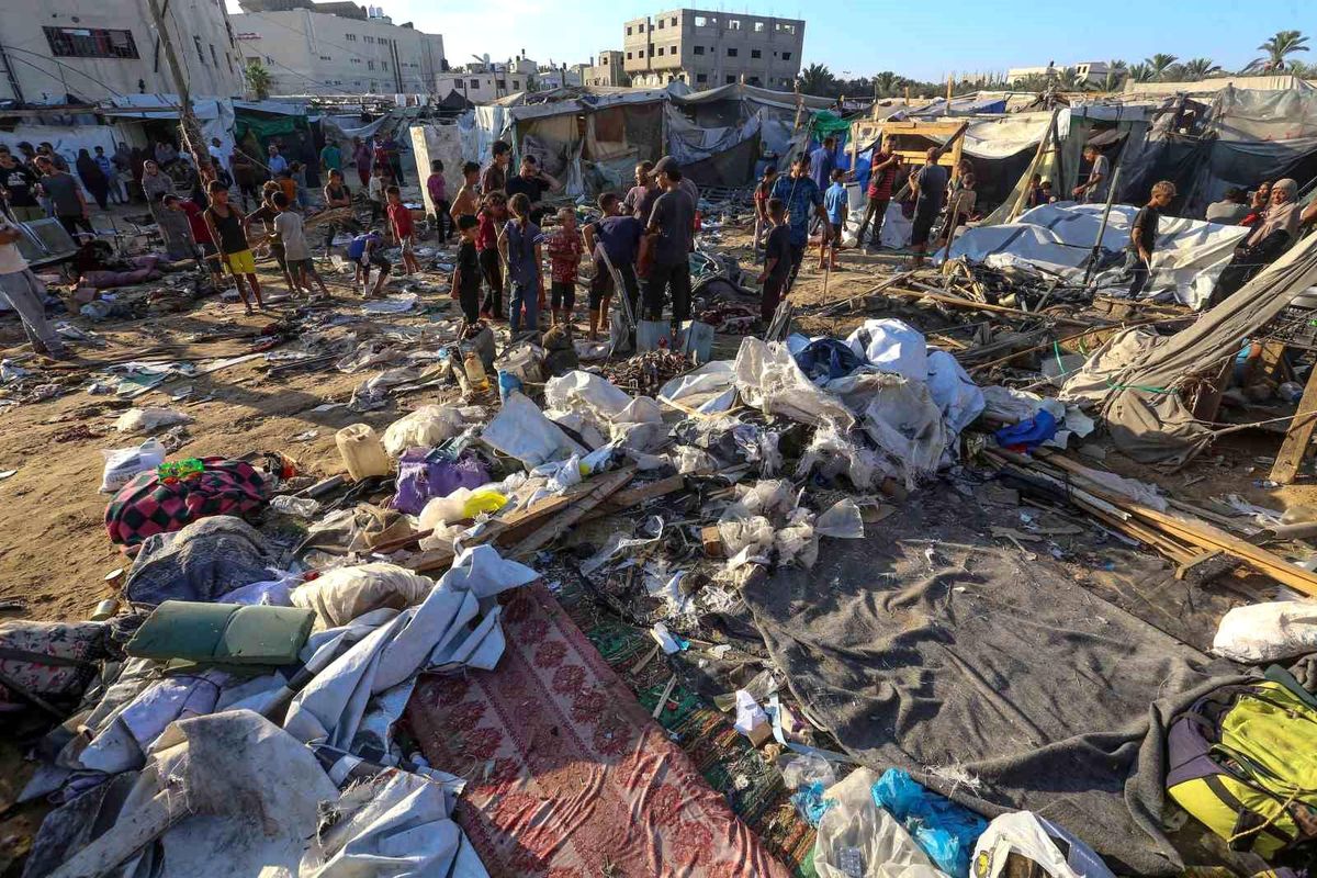 İsrail\'in Gazze Şeridi\'ne Saldırıları: Ölü Sayısı 40,878\'e Yükseldi