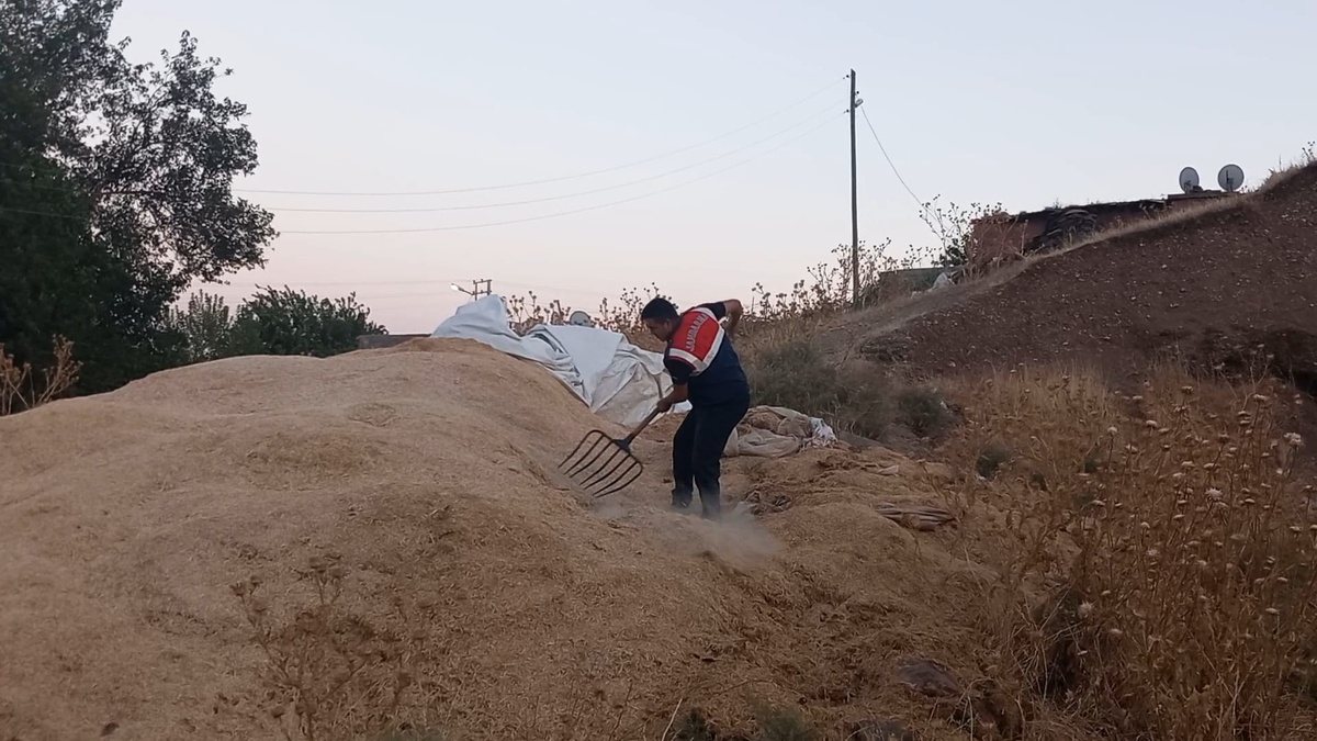 Diyarbakır\'da Kayıp Narin Güran İçin Arama Çalışmaları 16. Güne Girdi